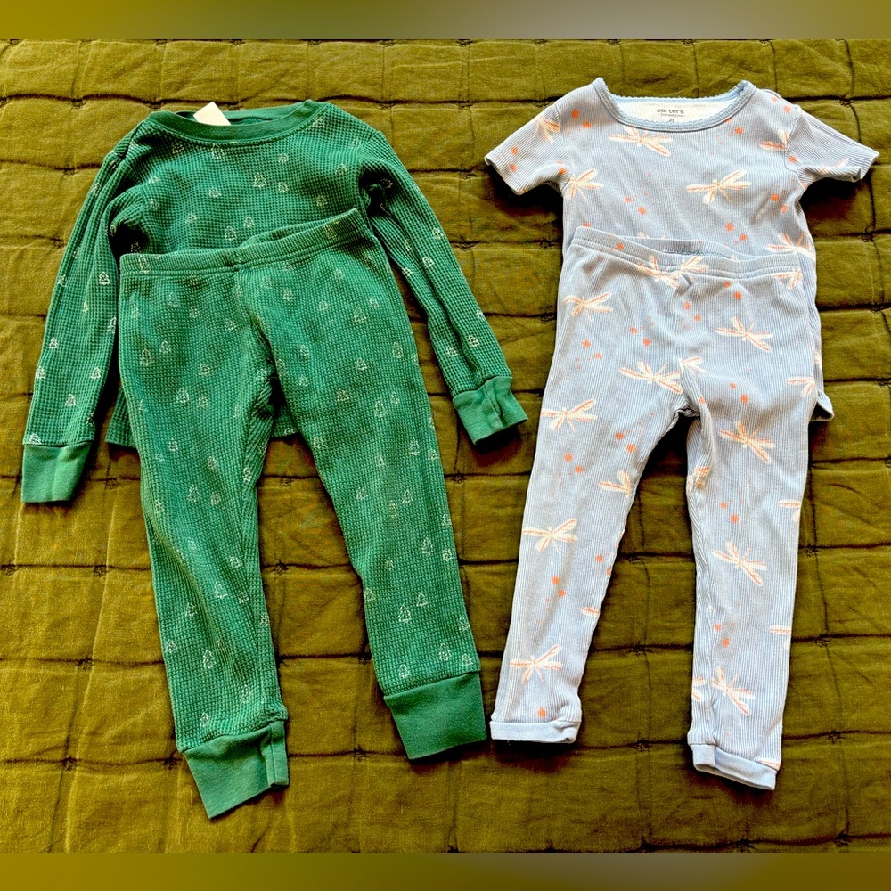 2 sets textured cotton snug-fit pajamas, Carter’s 2T & 3T, used